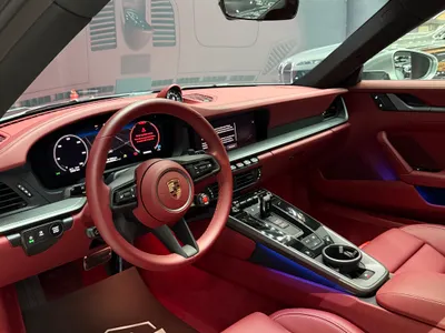 2025 بورش 911 كاريرا