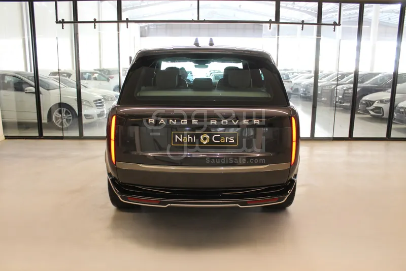 2025 لاند روفر رينج روفر اتش اس اي