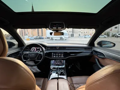 2021 اودي اي 8 ال 55تي اف اس أي