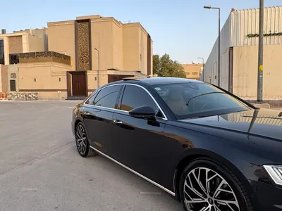 2021 اودي اي 8 ال 55تي اف اس أي