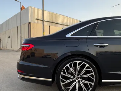 2021 اودي اي 8 ال 55تي اف اس أي