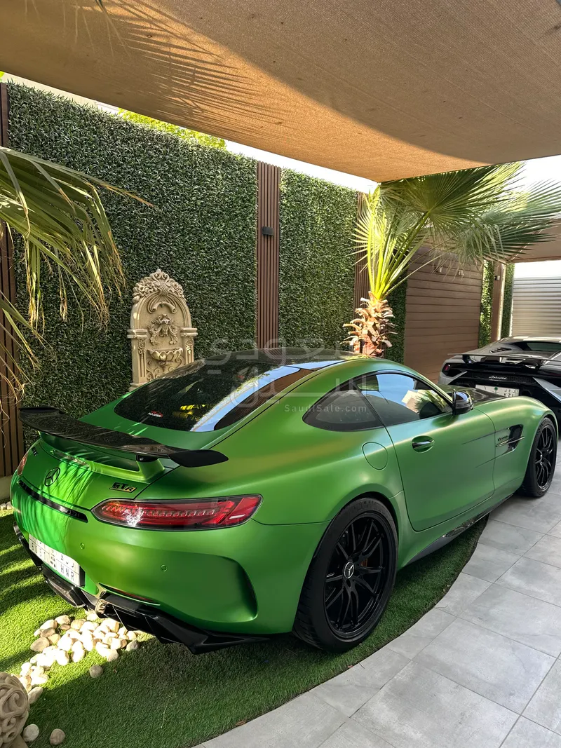 2018 مرسيدس - بنز جي تي أر أي إم جي