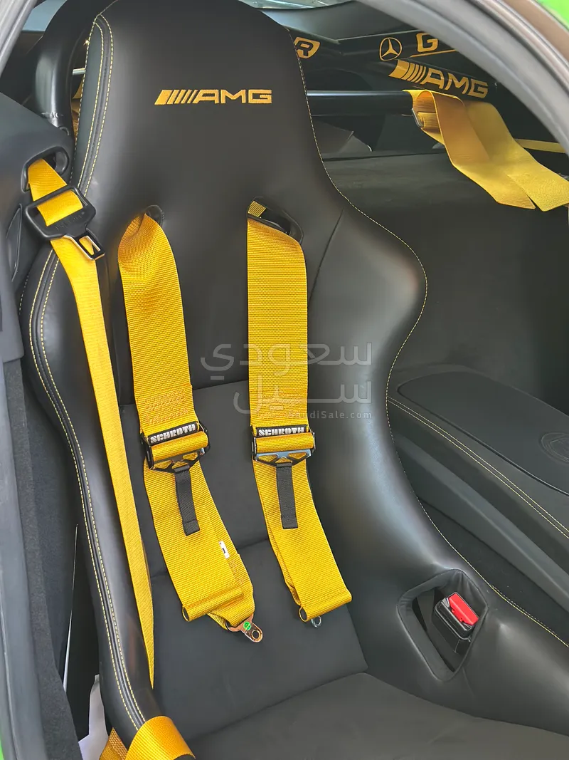 2018 مرسيدس - بنز جي تي أر أي إم جي