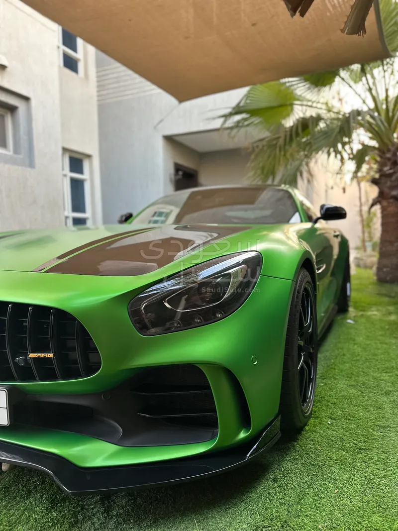 2018 مرسيدس - بنز جي تي أر أي إم جي