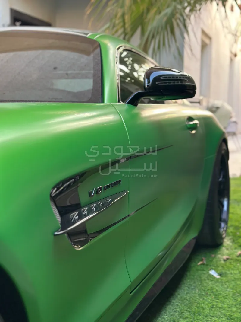 2018 مرسيدس - بنز جي تي أر أي إم جي