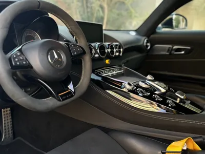 2018 مرسيدس - بنز جي تي أر أي إم جي