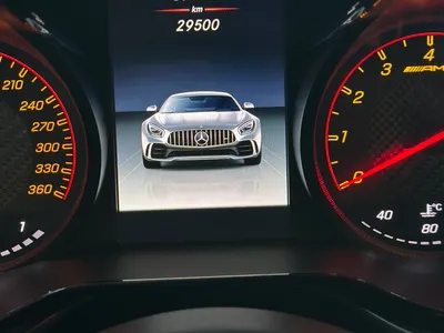 2018 مرسيدس - بنز جي تي أر أي إم جي