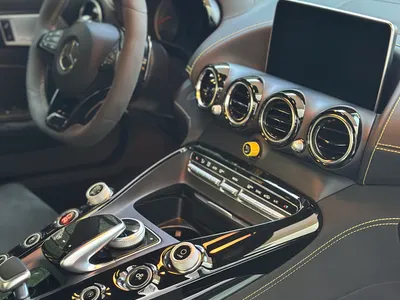 2018 مرسيدس - بنز جي تي أر أي إم جي