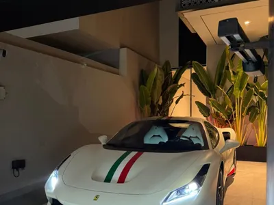 2020 فيراري اف 8 تريبوتو