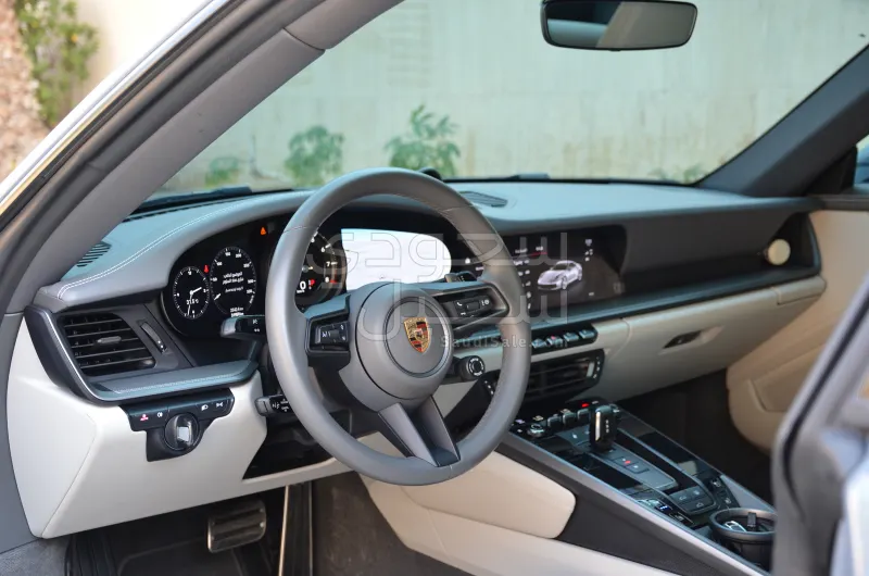 2024 بورش 911 كاريرا