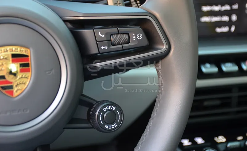 2024 بورش 911 كاريرا