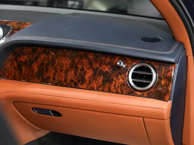 2017 بنتلي بنتايجا