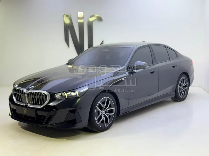 2023 بي ام دبليو الفئة الخامسة 520 أي