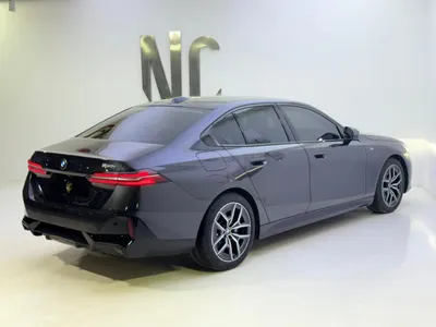 2023 بي ام دبليو الفئة الخامسة 520 أي