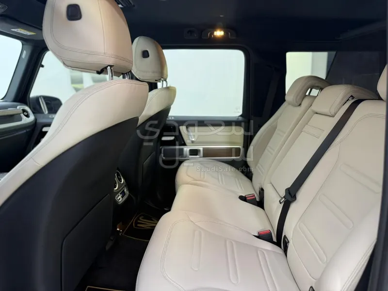 2025 مرسيدس - بنز جي 500