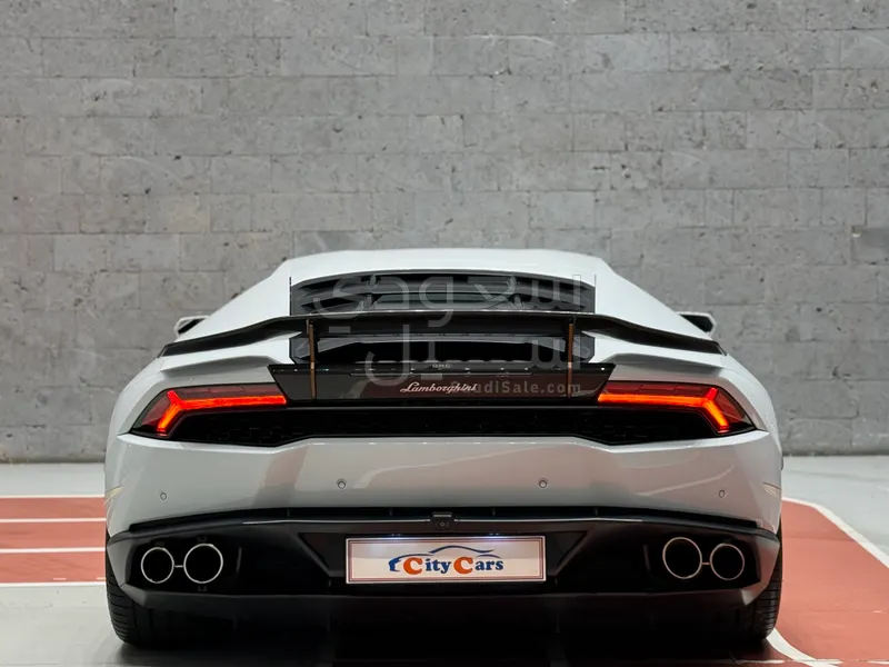 2015 لمبرجيني هوراكان ال بي 610-4