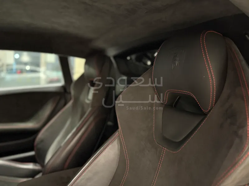 2015 لمبرجيني هوراكان ال بي 610-4