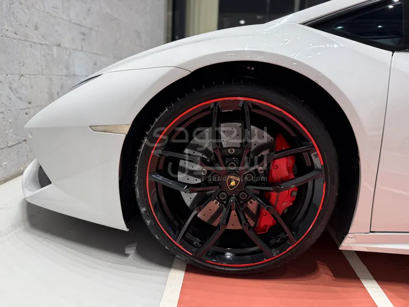 2015 لمبرجيني هوراكان ال بي 610-4