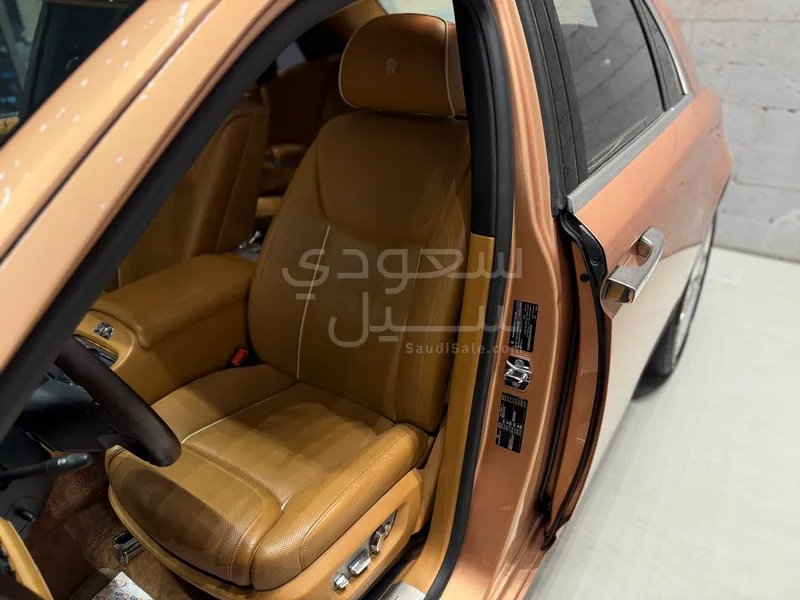 2016 رولز رويس قوست