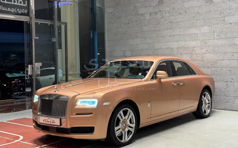 2016 رولز رويس قوست