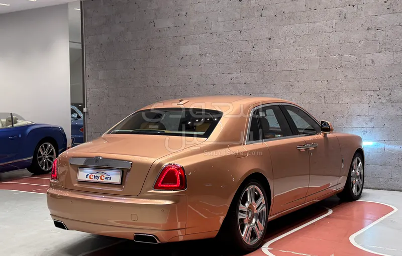 2016 رولز رويس قوست