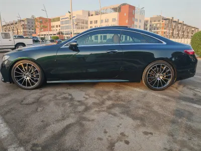 2017 مرسيدس - بنز إي 300 كوبيه