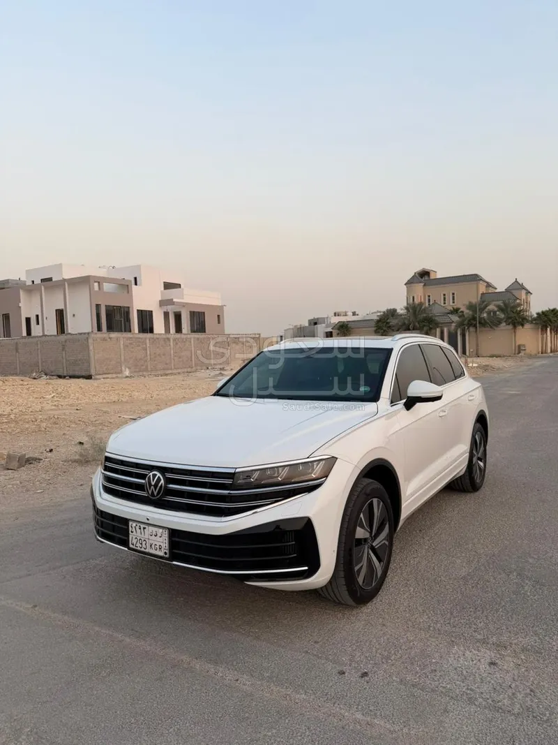 2024 فولكس واجن طوارق