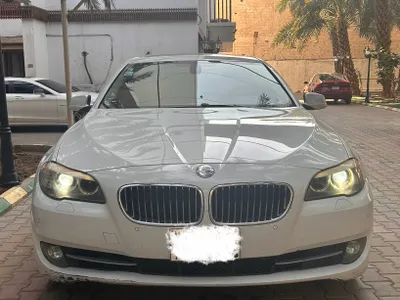 2013 بي ام دبليو الفئة الخامسة 520 أي