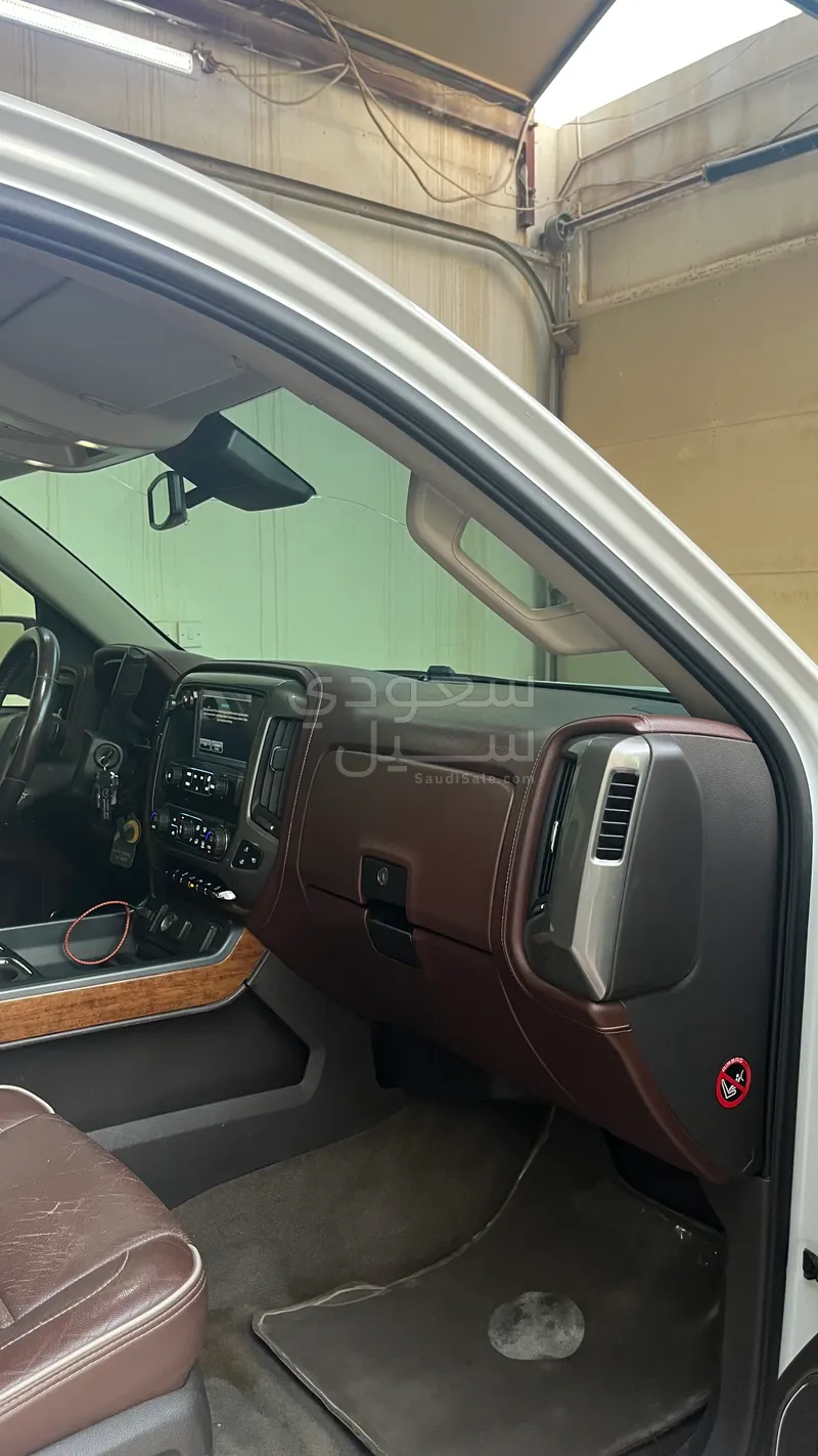 2016 شفروليه سلفرادو هاي كانتري