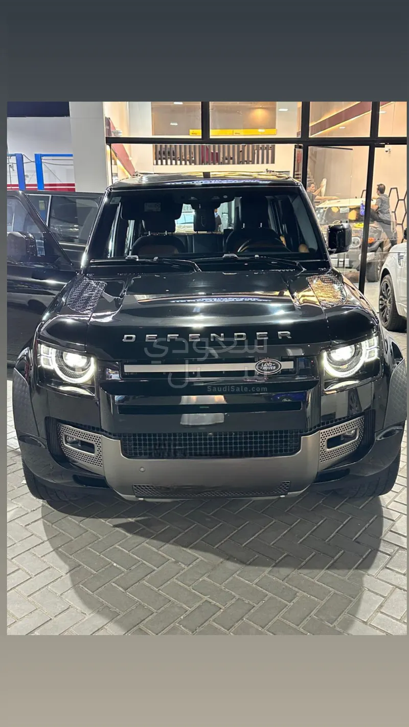 2024 لاند روفر ديفيندر اكس داينمك