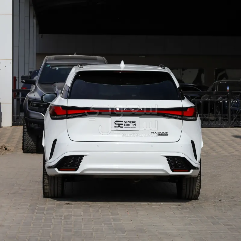 2024 لكزس أر إكس 500إتش