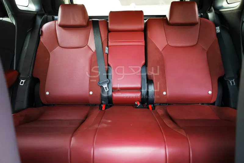 2024 لكزس أر إكس 500إتش