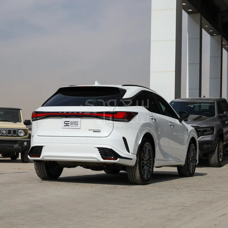 2024 لكزس أر إكس 500إتش