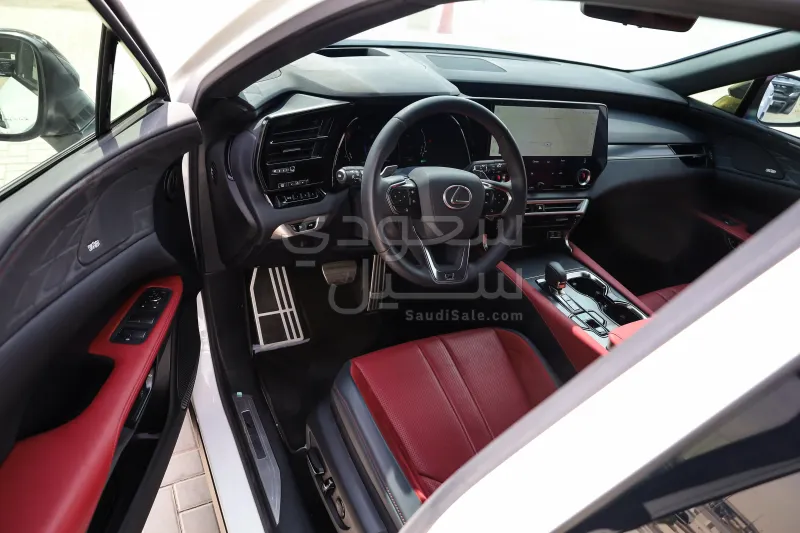 2024 لكزس أر إكس 500إتش