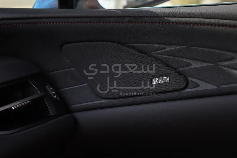 2024 لكزس أر إكس 500إتش