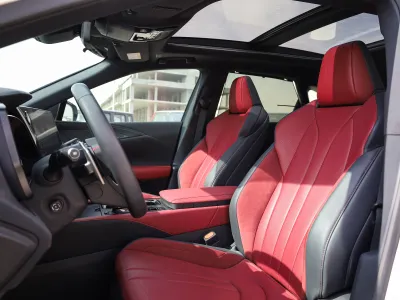 2024 لكزس أر إكس 500إتش