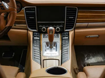 2011 بورش بانميرا توربو اس