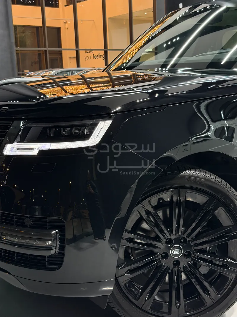 2025 لاند روفر رينج روفر اتش اس اي