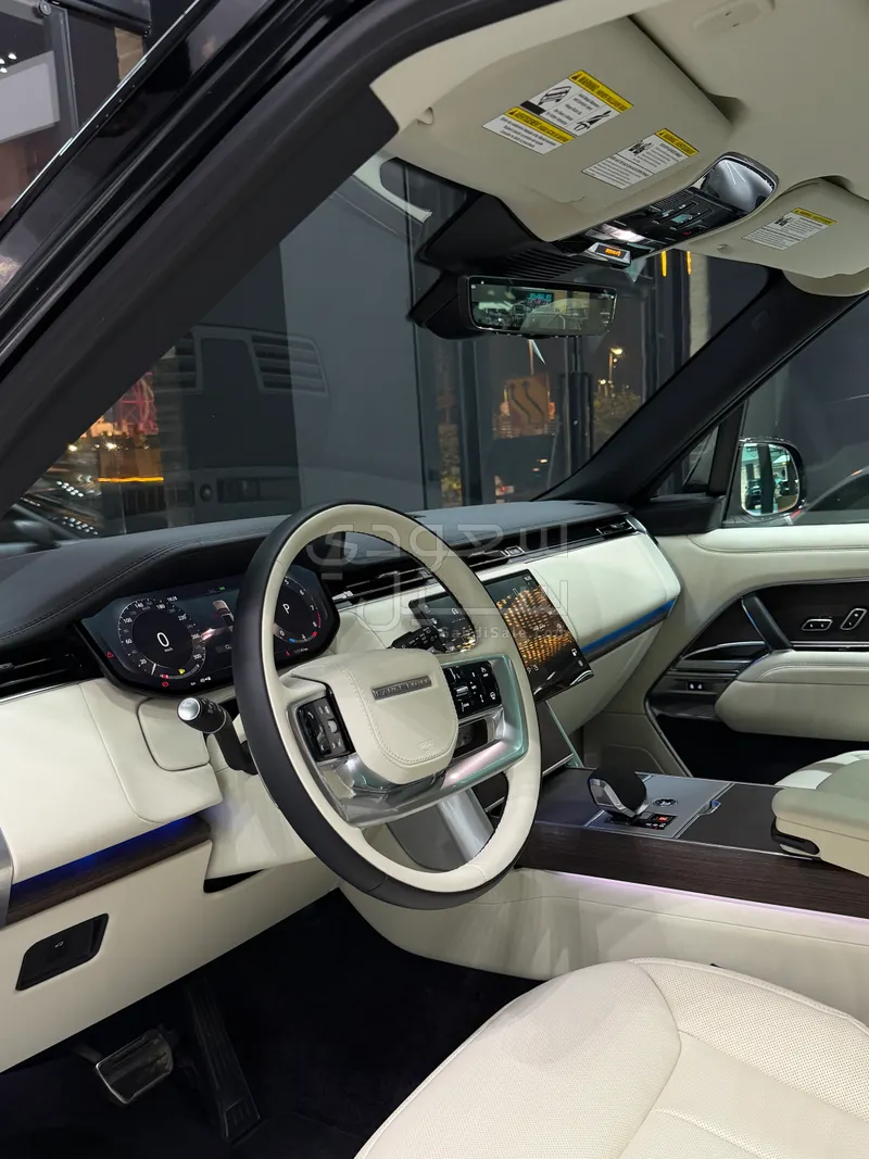 2025 لاند روفر رينج روفر اتش اس اي