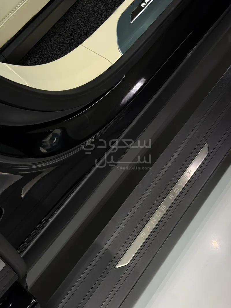 2025 لاند روفر رينج روفر اتش اس اي