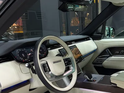 2025 لاند روفر رينج روفر اتش اس اي