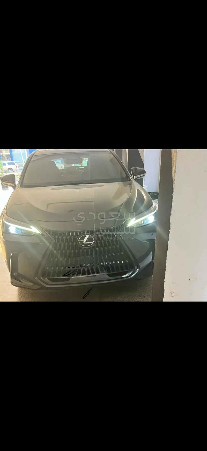 2022 لكزس إن إكس 350