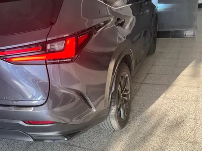 2022 لكزس إن إكس 350