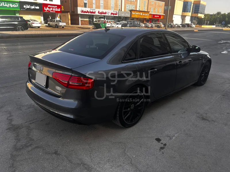 2016 اودي اي 4