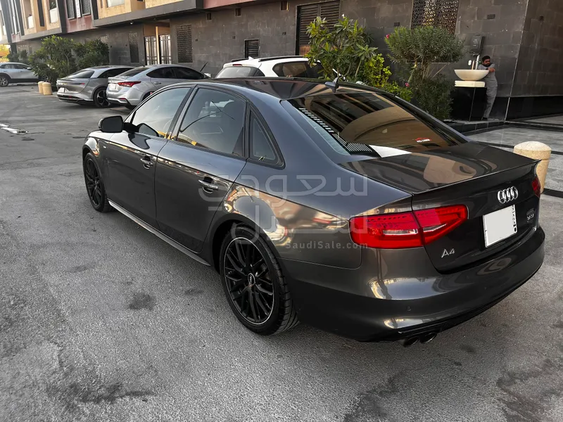 2016 اودي اي 4