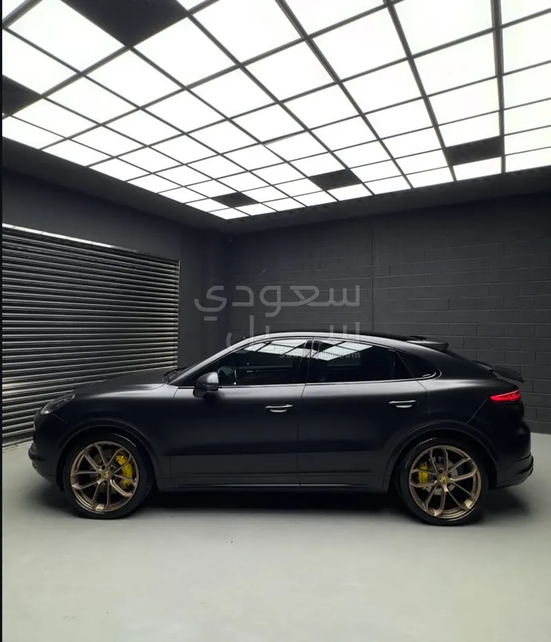 2020 بورش كايين اس