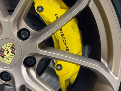 2020 بورش كايين اس