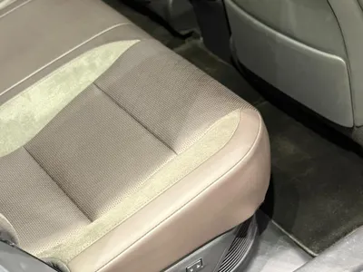 2024 لكزس أر إكس 350