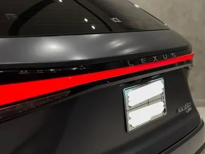 2024 لكزس أر إكس 350