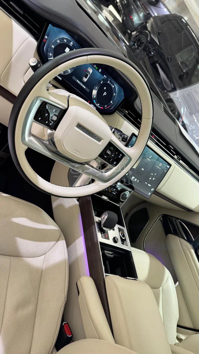 2023 لاند روفر رينج روفر اوتوبيوغرافي